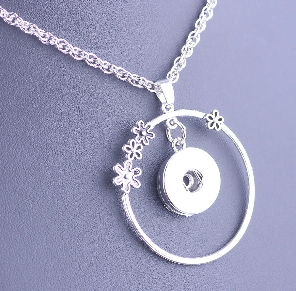 

Wholesale 6pcs/lot Diy Interchangeable Snap Jewelry Diy Snap Button Necklace With Metal Round Pendant Flower Fit 18mm Snaps