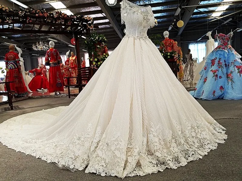 LS65471 1 роскошное белое свадебное платье красивое с длинным шлейфом vestido longo branco