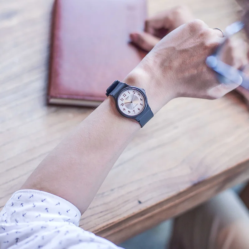 Мужские и женские маленькие кварцевые часы Casio MQ 24 7B3|Кварцевые мужские часы| |