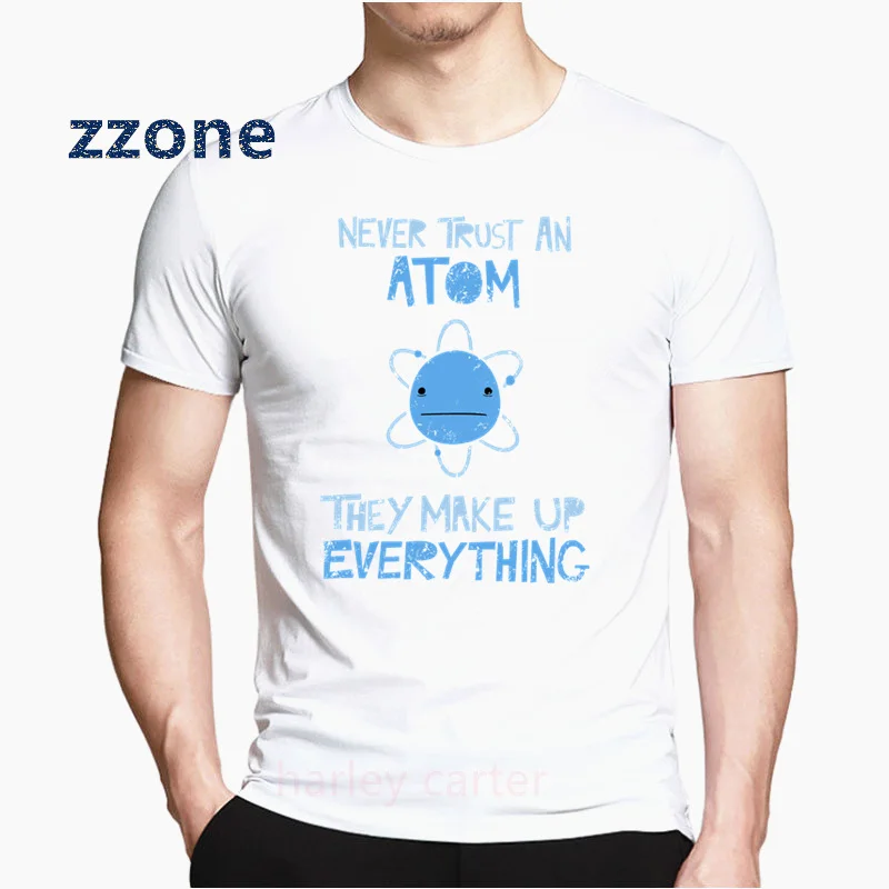 Летняя футболка с круглым вырезом и короткими рукавами Never Trust an Atom забавная