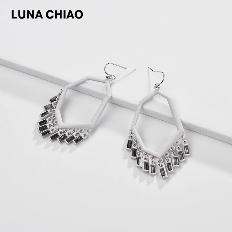 Женские матовые серьги подвески LUNA CHIAO яркие геометрические с кристаллами и