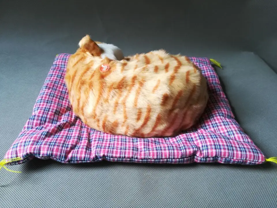 Реальная игрушка желтая кошка модель большой 28x20 см полиэтилен и мех спящий Кот с