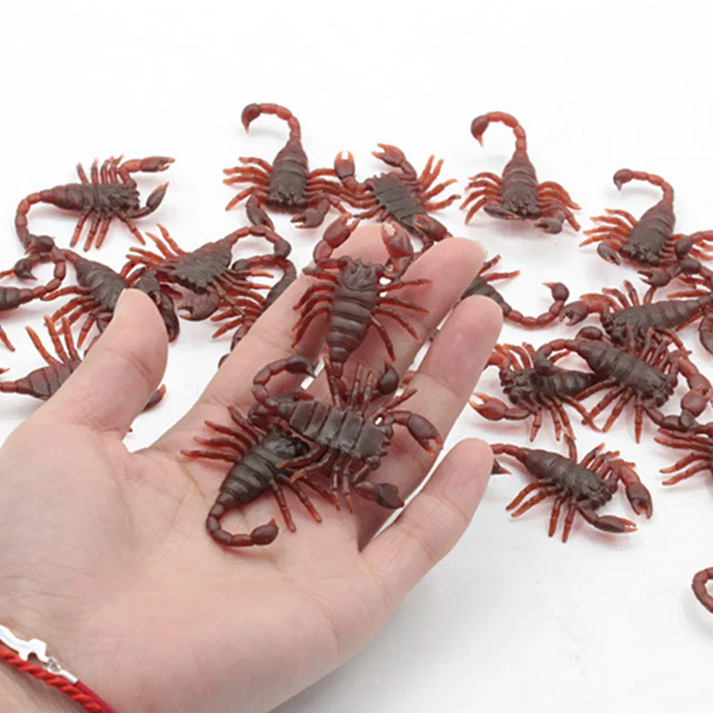 Scorpions 10 шт., забавные игрушки для Хэллоуина, пластиковый таракан, домашний дом, сороконожка, скорпионы, приколы, розыгрыши, игрушки, Oyuncak, гаджеты, резиновые жуки - Цвет: Scorpions