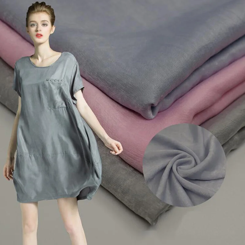 

Хорошая драпировка, мягкая композитная пряжа, сатиновая бархатная ткань из крепированного атласа для цельнокроеного платья