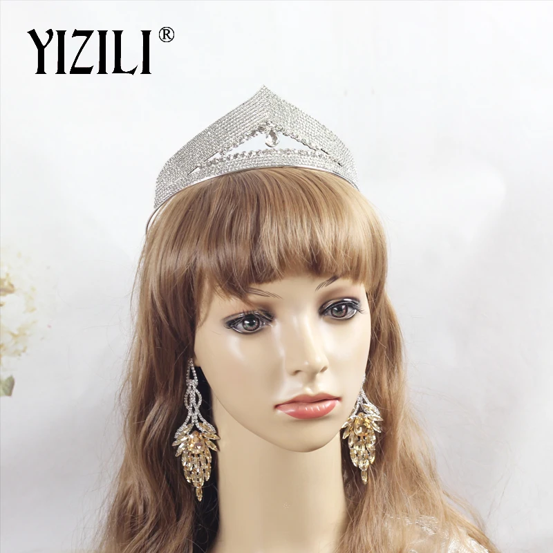 YIZILI сверкающие с украшениями в виде серебристых кристаллов Полный Круглый Кулон покрытый queen Для женщин Свадебная Тиара Свадебные аксессуары для волос Тиара Корона ювелирные изделия на волосы C071