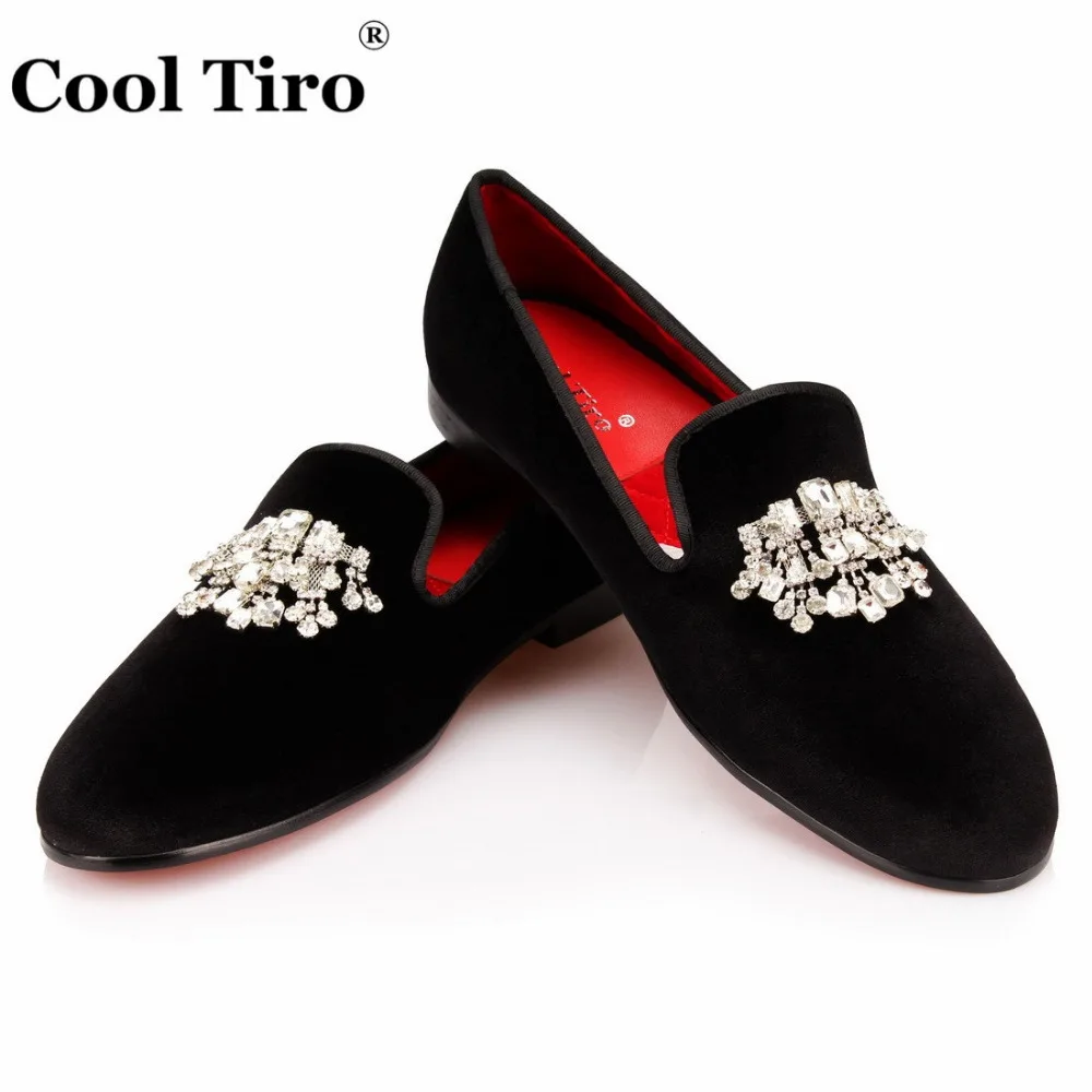 Стильные лоферы TIRO со стразами и кисточками черные бархатные слиперы мужские