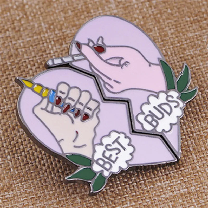 2Pcs BEST BUDS Purple Pink Enamel Pins Buckle Bag Collar Lapel Pin Jewelry Gift Broken Heart 2 Hands Brooch | Украшения и