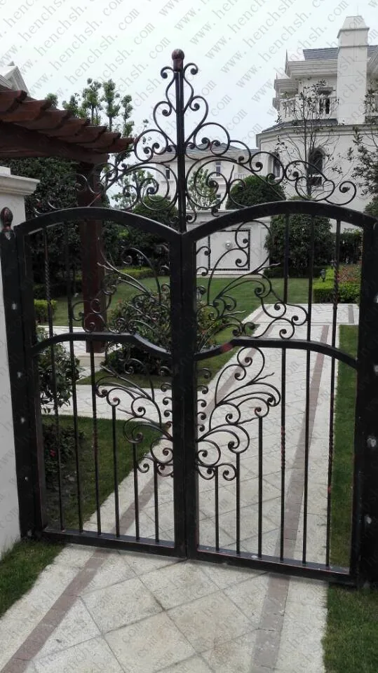 

Hench 100% handmade forged custom designs patio iron gate manufacturers