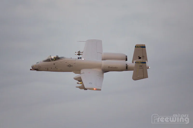Freewing A10 80 мм EDF JET twin Канальные самолет 80 мм Канальные A10 масштабируется Warthog Thunderbold II A10 самолета