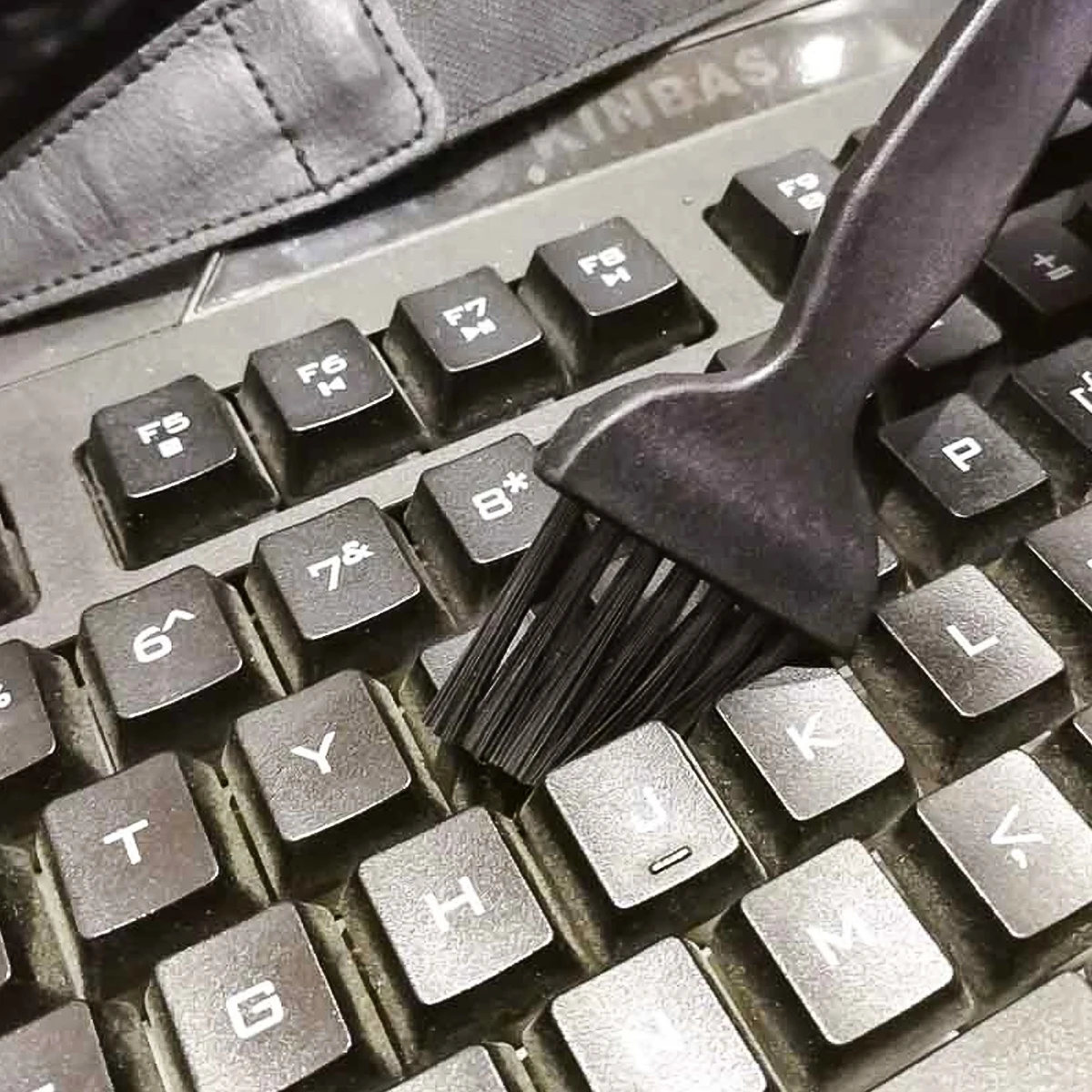 Антистатические щетки 8 в 1 с портативной пластиковой ручкой нейлоновая щетка для