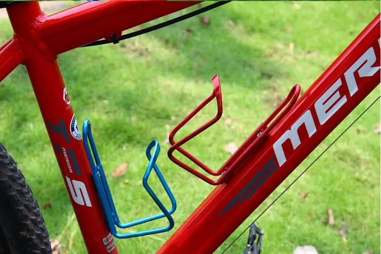 У WEST BIKING есть Логистика отслеживания информации дизайн велосипедов держатель для бутылок(Велоспорт) гоночный велосипед держатель клеток бутылки стойки