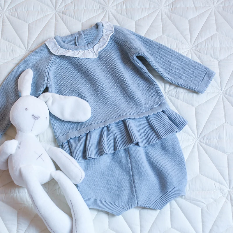 Костюм для девочек из плиссированной блузки с длинным рукавом и шерстяных