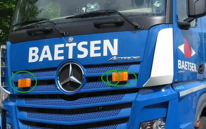 Передний светодиодный светильник для вождения лампа трактора 1/14 Тамия Benz actros 3363