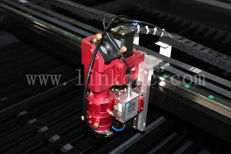 Лазерная резка гравировальный станок для металла дерева бумаги кожи/металла