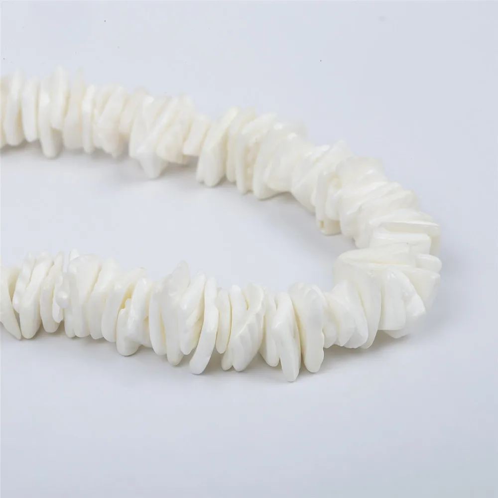 Bohemian Hawaii Puka White Clam Chips Shell Necklace Irregular Chips Seashell Choker Necklace Summer Beach Statement Jewelry
