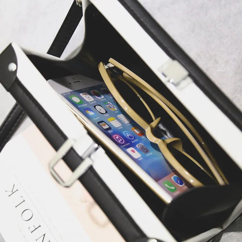 2017 Новая Мода Известный Старинные Мини Сумка Мультфильм Печати Заклепки Женская