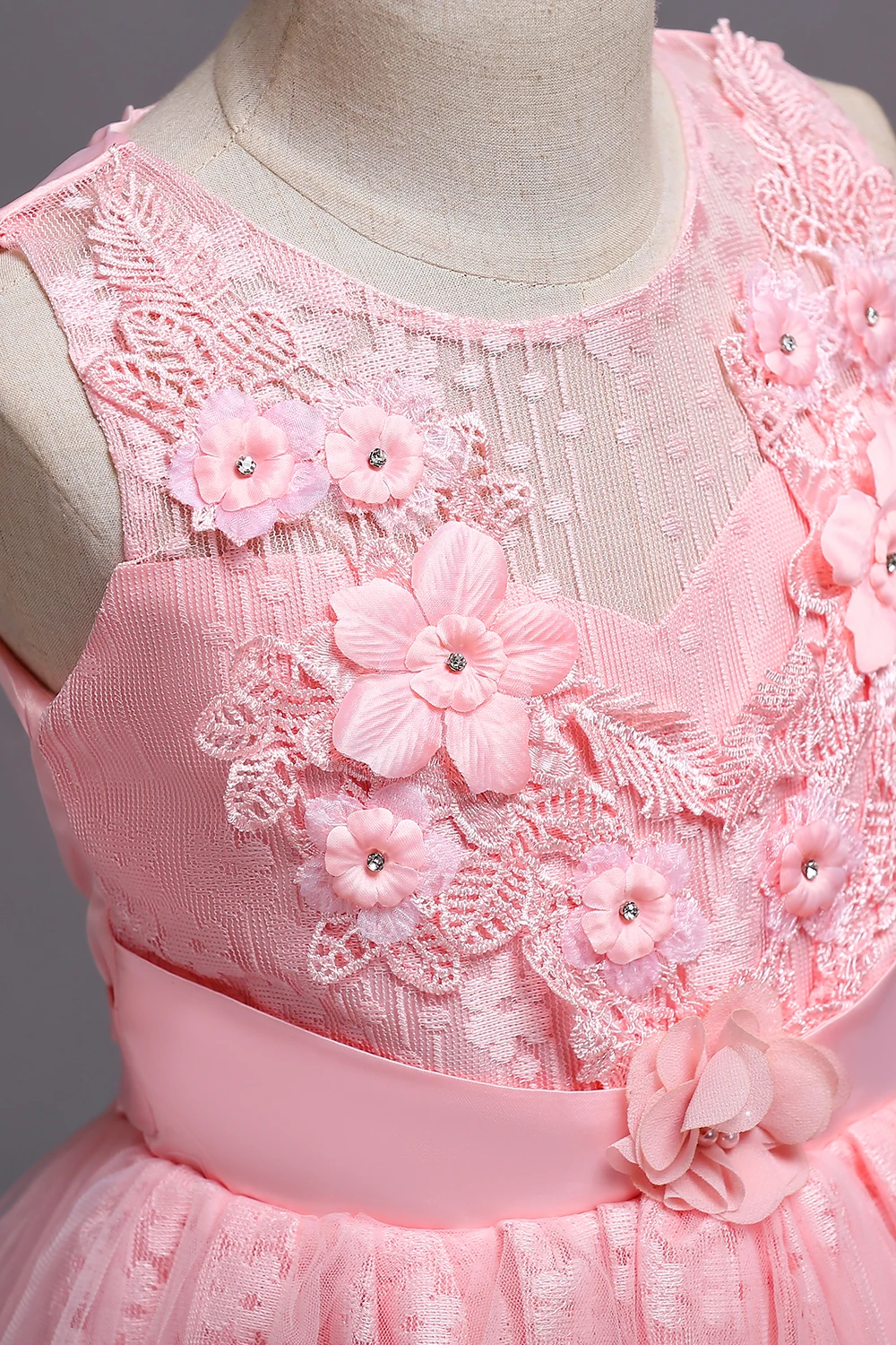 Кружевное бальное платье для девочек с аппликацией первого причастия выпускного