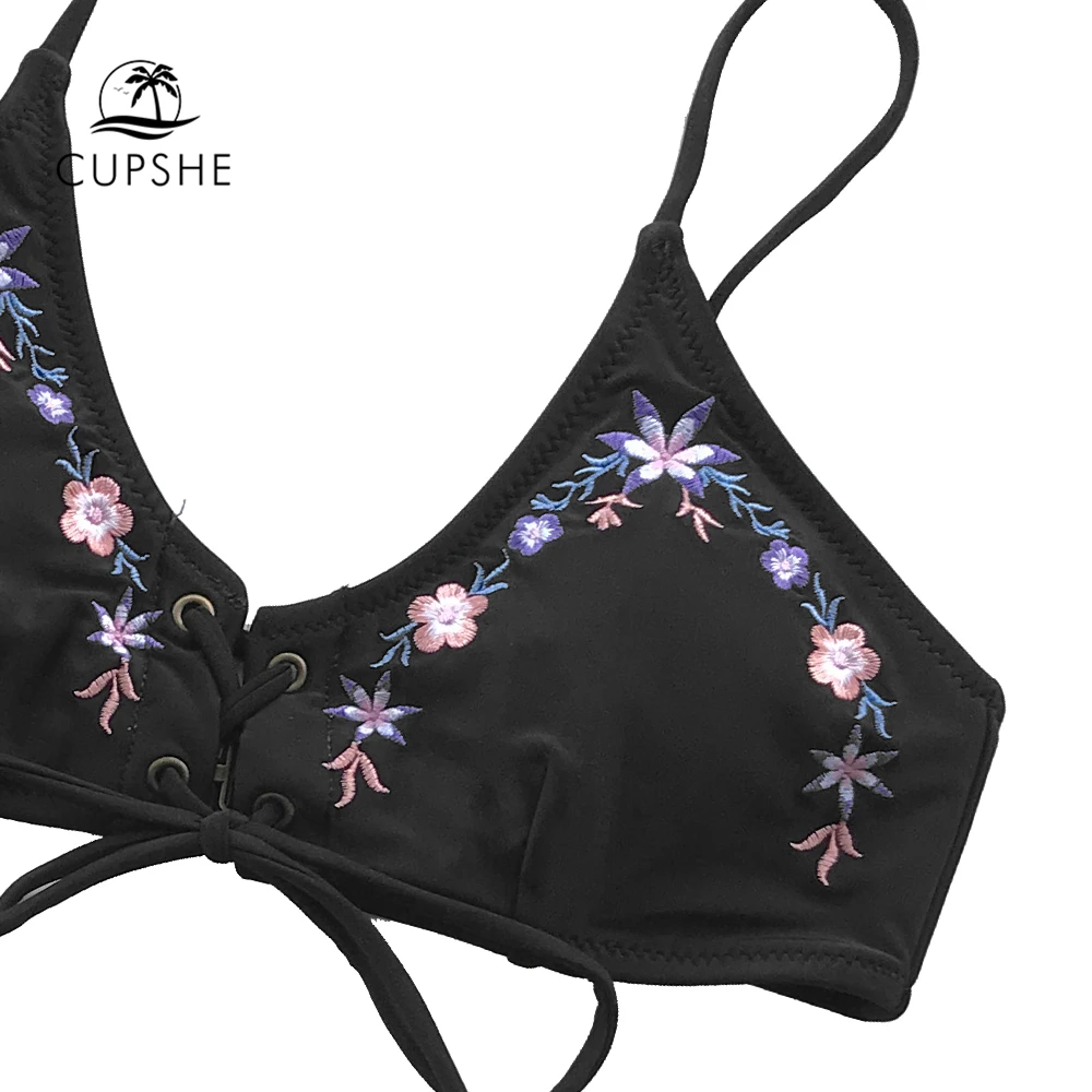 Женский купальник-бикини CUPSHE Sakura черный купальник с оборками на шнуровке для