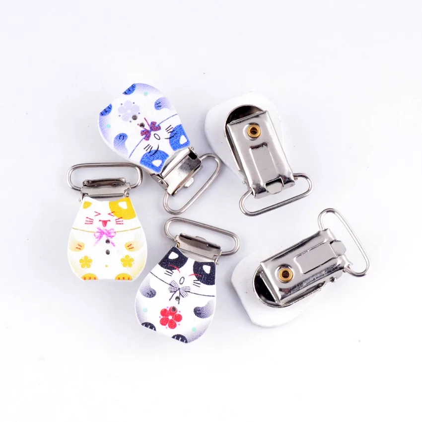 Free Shipping Retail 2Pcs Baby Pacifier Clips Wood Cartoon Cat Pattern Mixed Color Cute Infant Soother Clasps 37x22mm | Дом и сад