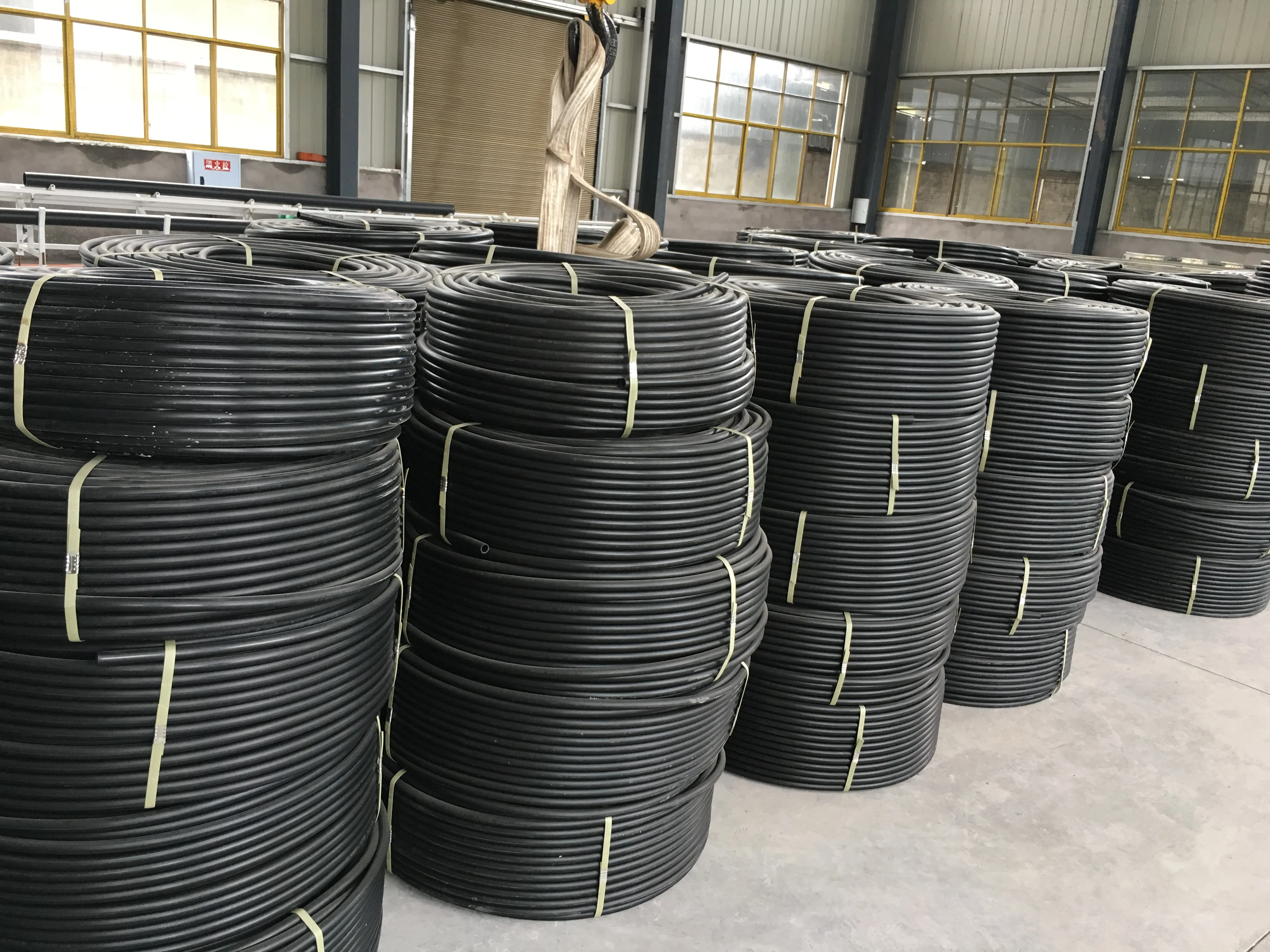 Gogo HDPE водопроводная труба PE трубчатый фитинг для жесткой трубки соединитель