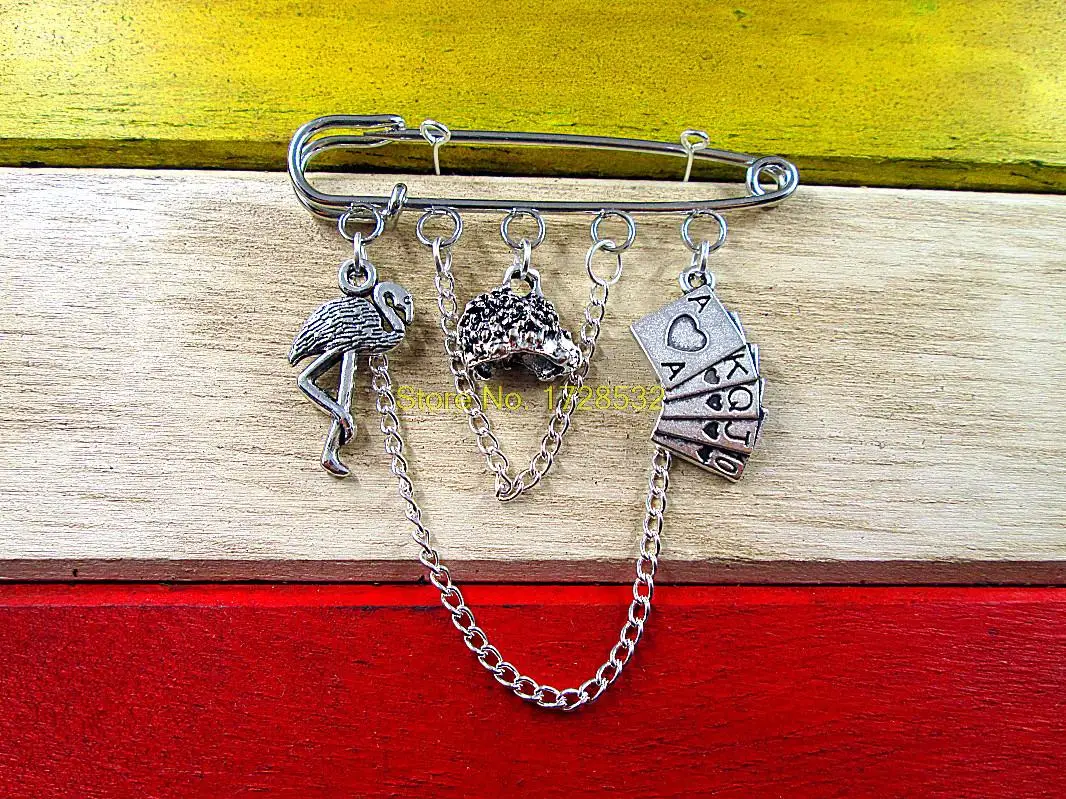 Hot sale TV series Flamingo croquet kilt pin brooch | Украшения и аксессуары