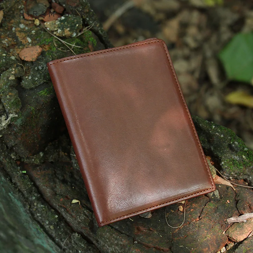 Рисунок 3 - Кожаная обложка для паспорта Hiram Beron для мужчин