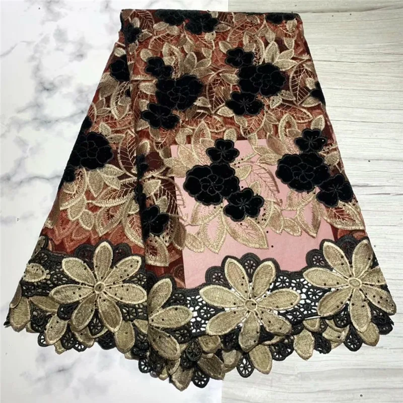 

2019 Latest African French Velvet Lace Fabric 2019 High Quality Embroidered Nigerian Guipure Tulle Lace For Wedding Dress