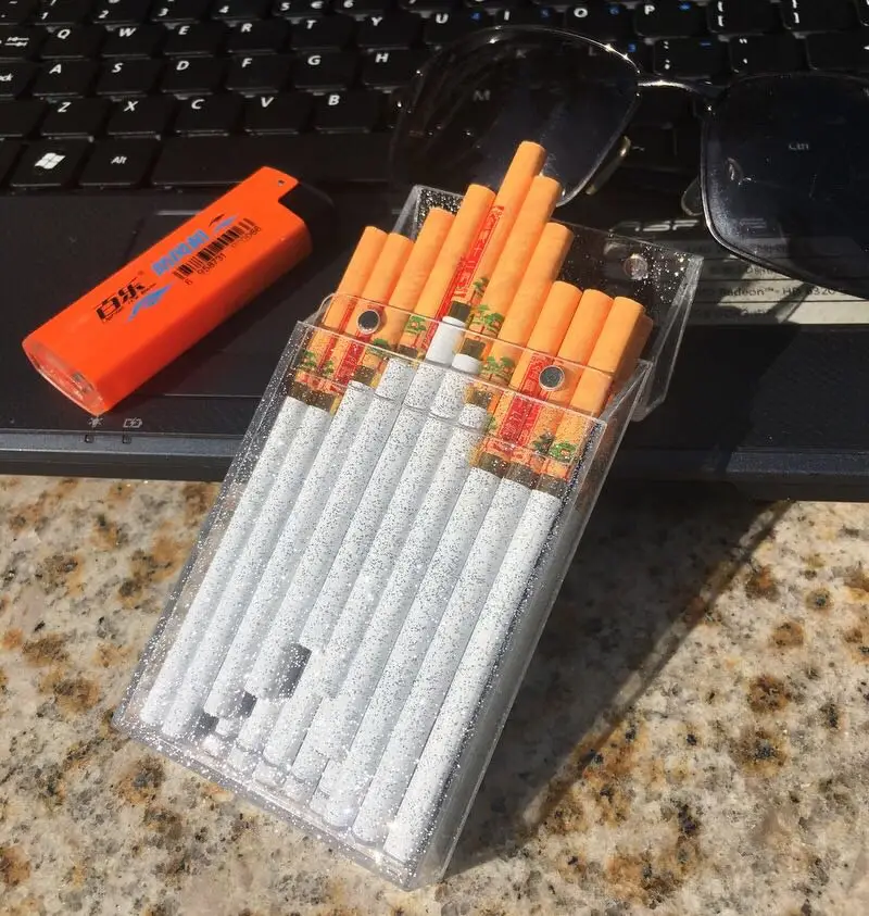 Модный тонкий чехол для сигареты с дымом прозрачный мигающий Ультратонкий