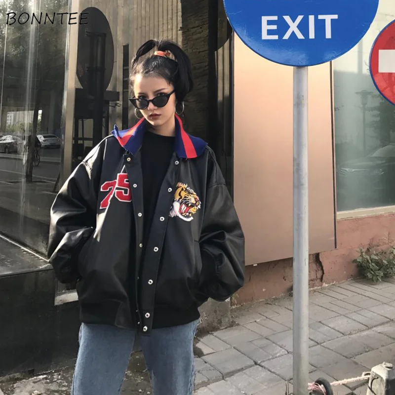 Женские куртки с забавной мультяшной вышивкой Harajuku, толстое пальто из искусственной кожи, Трендовое простое студенческое пальто для женщин в Корейском стиле, высокое качество