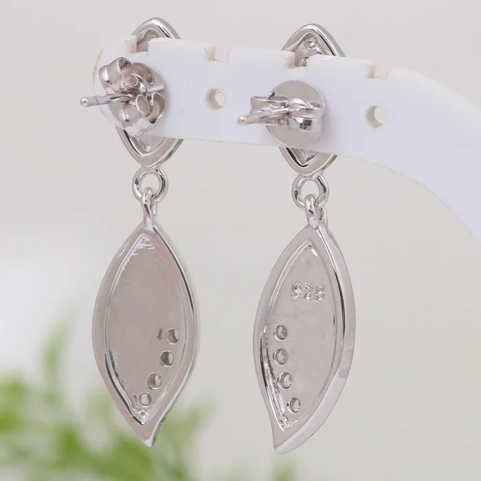 Брендовые дизайнерские серьги с белым опалом белые кубическим цирконием