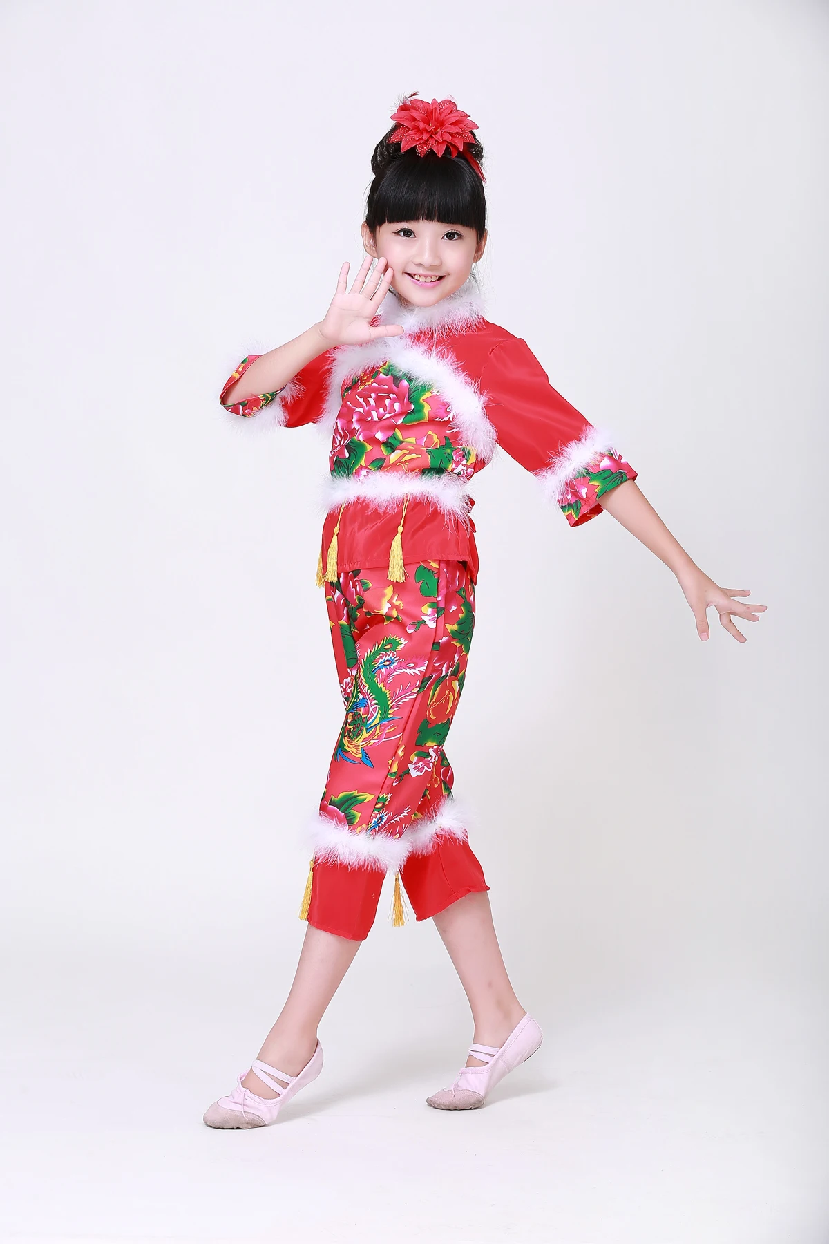 Детский танцевальный костюм Yangko Детские народные танцевальные костюмы