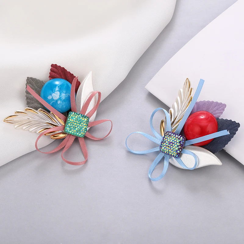 MAIKALE Art листья из ткани брошь булавки жемчуг цветок Акриловые Броши с бусинами для Женская бутоньерка шаль детские подвесные аксессуары для сумок