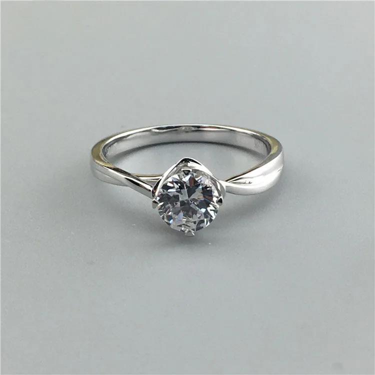 Брендовое новое кольцо с бриллиантом 0 8 карат 18 к белое золото Moissanite классическое