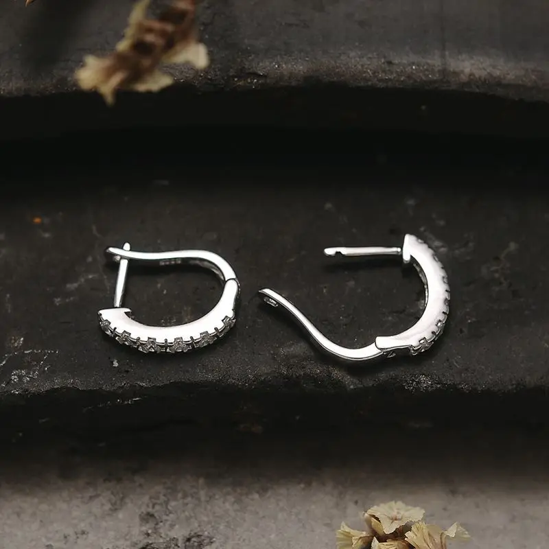 Женские серьги-кольца из серебра 925 пробы с фианитом | Украшения и аксессуары