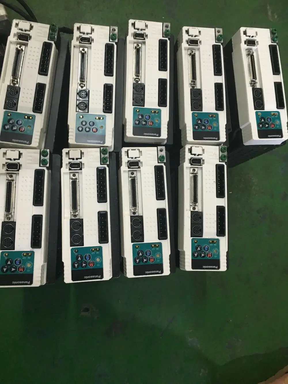 

Servo drive MDDDT3520003 , Used one , 90% appearance new , 3 months warranty , fastly shipping