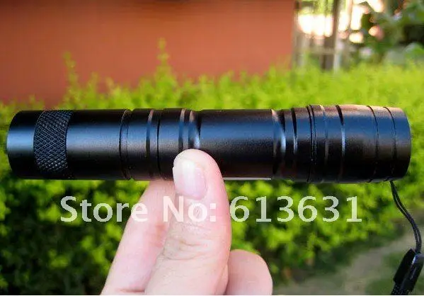 

Burning Lazer Pointers For Sale 450nm 9000000m Blue Laser Pointer Cutting Laser Pointer Wood,LIT Cigarette Box Rubber Pointer