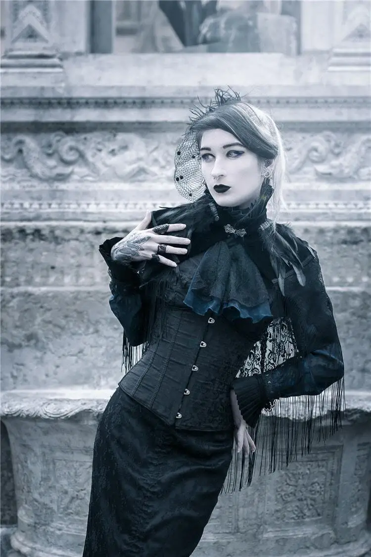 Darkinlove Women's Velvet and Lace Gothic Cape Evening Party Women Vintage Cloak Female Short Coat |