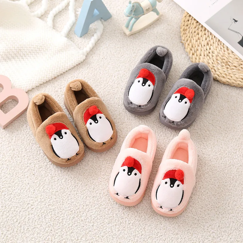 Детские домашние тапочки сезон осень зима хлопковые детские с милым пингвином