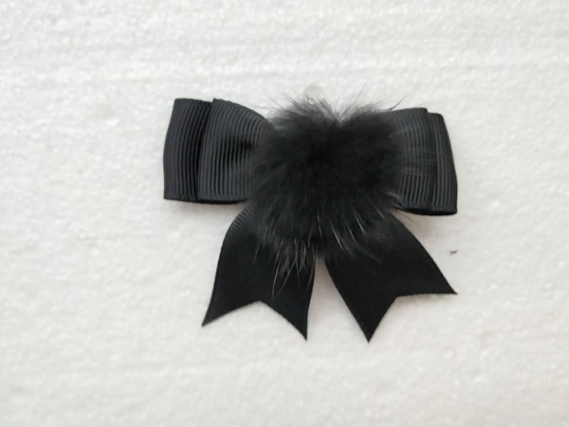 50pcs Hi-Q 2.5&quot girl hair bows clips accessories with Fur Craft pompon pom lovely Pompoms barrettes Hairpins GR103 |