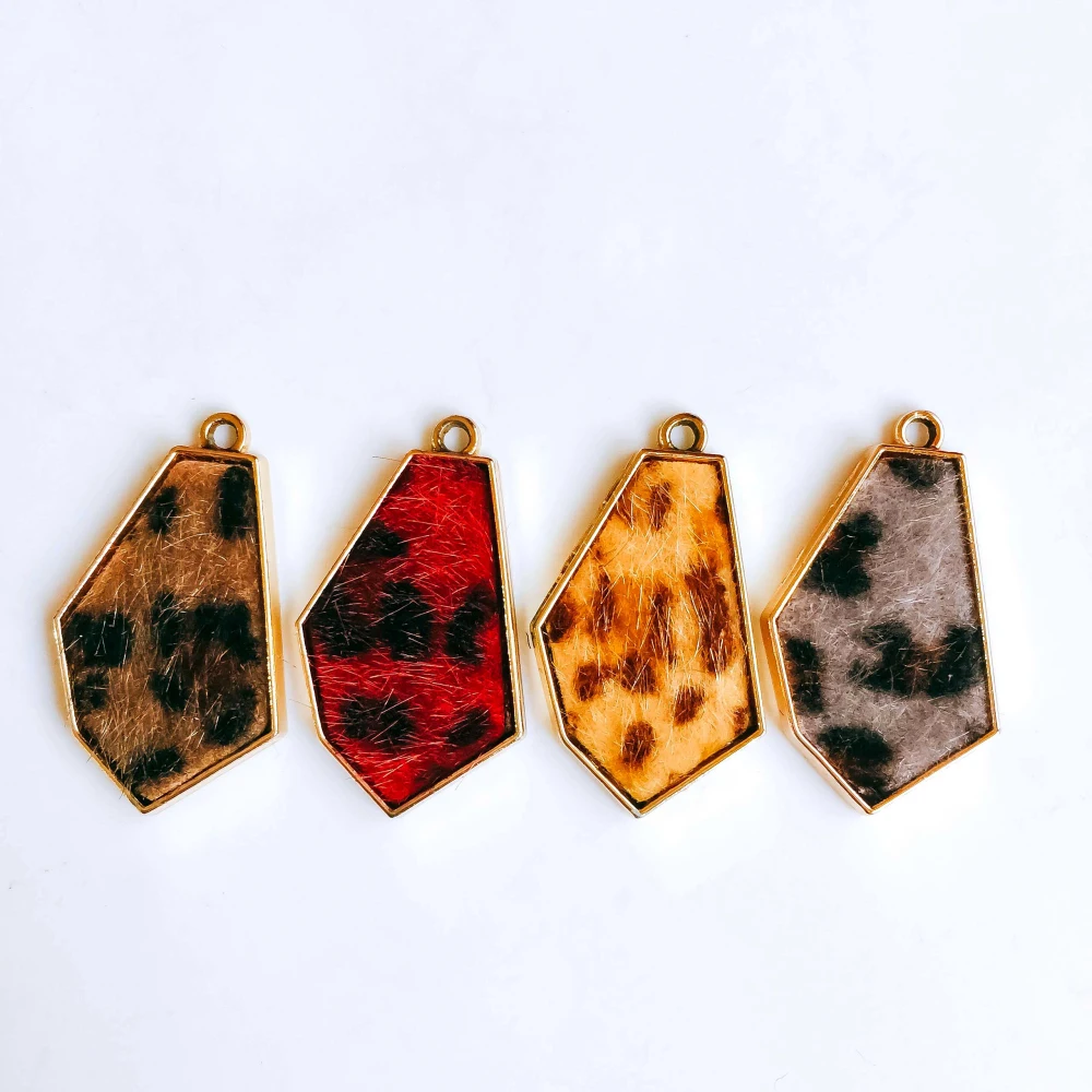 

Irregular Wool Stuff Spacer Accessories Pendant Necklace Supplies for Jewelry Making Earring Accessories Components 4pcs KP2031