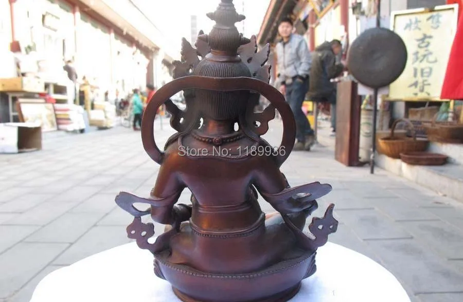 Тибетский буддийский храм будет необычайно комфортно в одежде классического