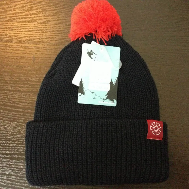 Шапка head. Шапка без головы. Зимняя летная шапка. Однотонные шапочка. Шапка бини каппа.