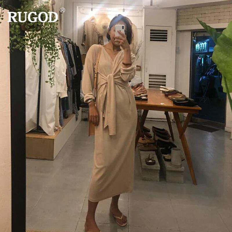 Женское платье средней длины RUGOD однотонное с длинным рукавом и поясом в стиле