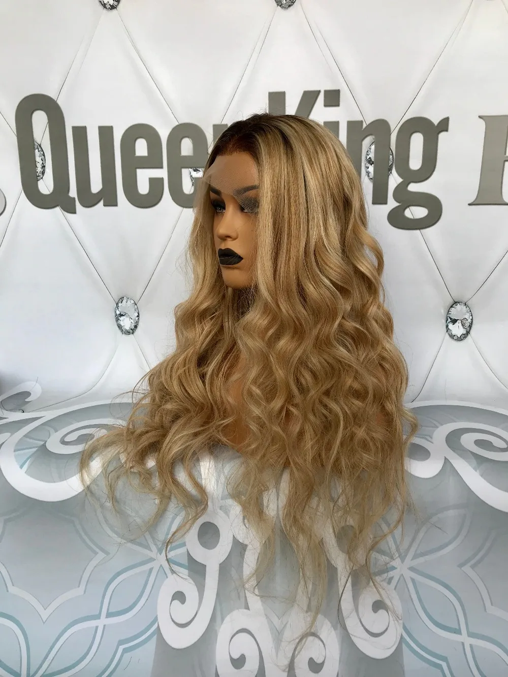 QueenKing волосы передний парик шнурка 180% Плотность Lemi Цвет Реми волос наращивание волос Реми эффектом деграде(переход от темного к парики T4/27/613 бразильских неповреждённых волос с бесплатной доставкой в одночасье