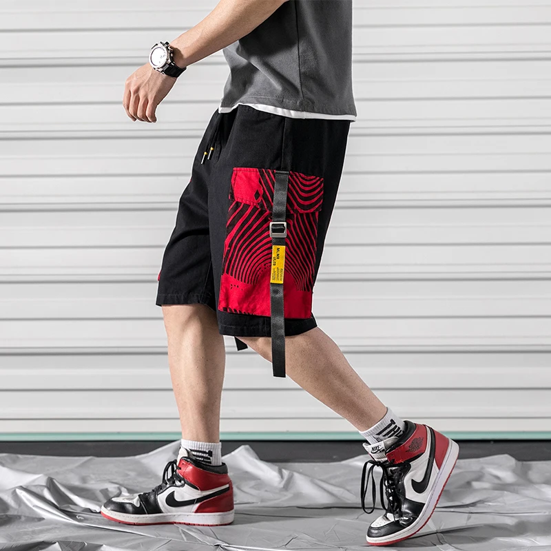 

2020 New Summer Men Ribbons Streetwear Bermuda Man Shorts Multi-pocket Punk Casual Knee Length Short Pants Men ABZ359