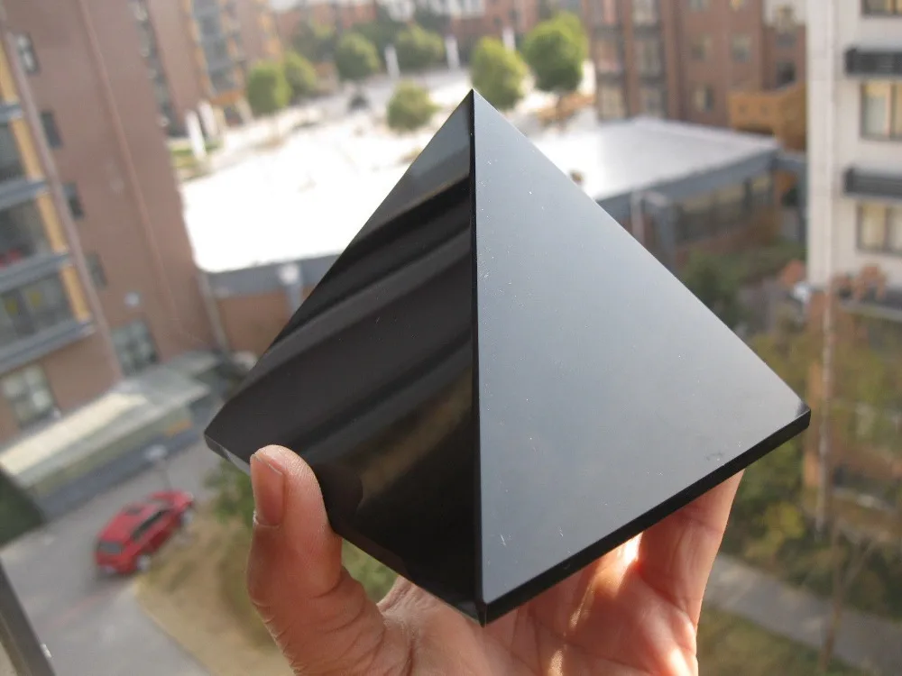

70mm NATURAL OBSIDIAN POLISHED CRYSTAL PYRAMID