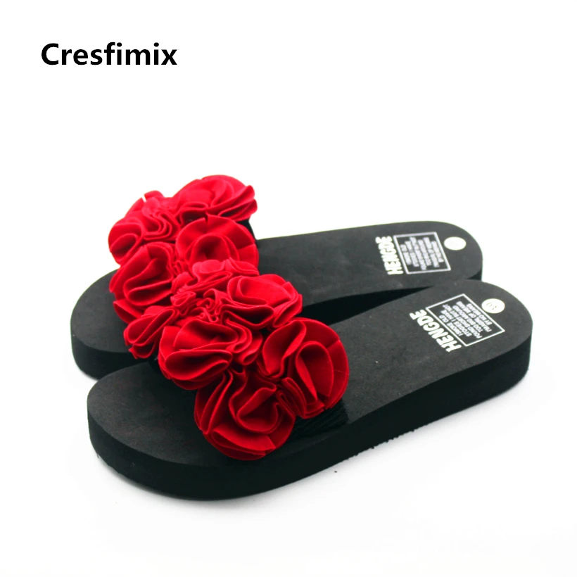 Женские шлепанцы с цветочным принтом Cresfimix милые красные без застежки на весну и