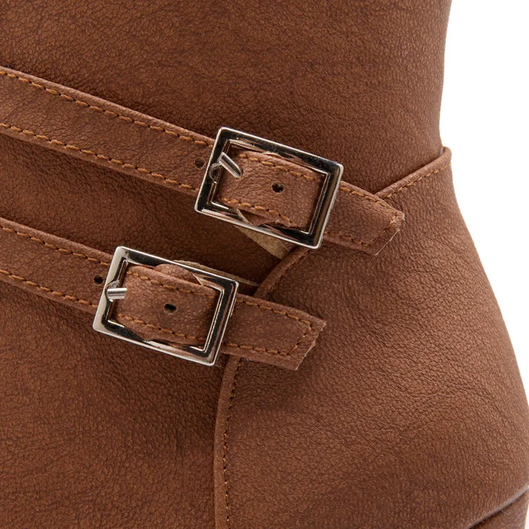 Женские ботинки на шнуровке черные очень высоком каблуке с круглым носком