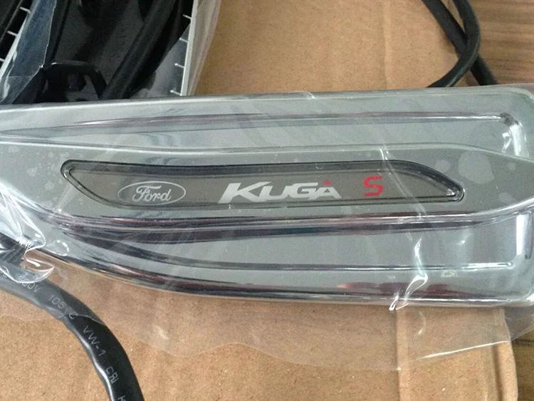 Высокое качество! Лист потолочный светильник с поворотник для Ford Kuga, 12V 6000k~ 7000k 2 шт./компл