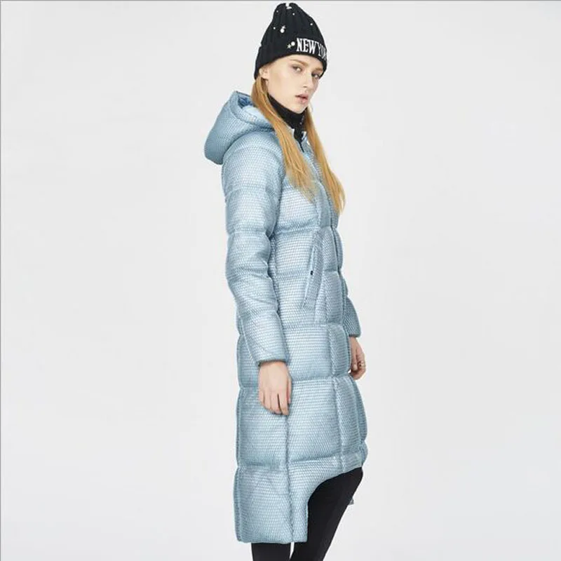 Высококачественная пуховая парка новинка 2019 зимняя куртка Женская на белом